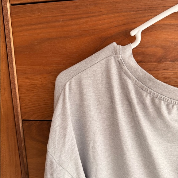 Athleta Light Gray Long Sleeve Tee - Picture 6 of 8